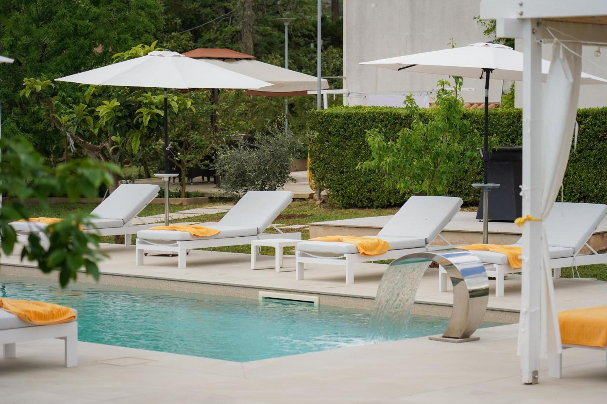 Casa Karina Sun&Pool&Relax Lägenhet Specchia Exteriör bild